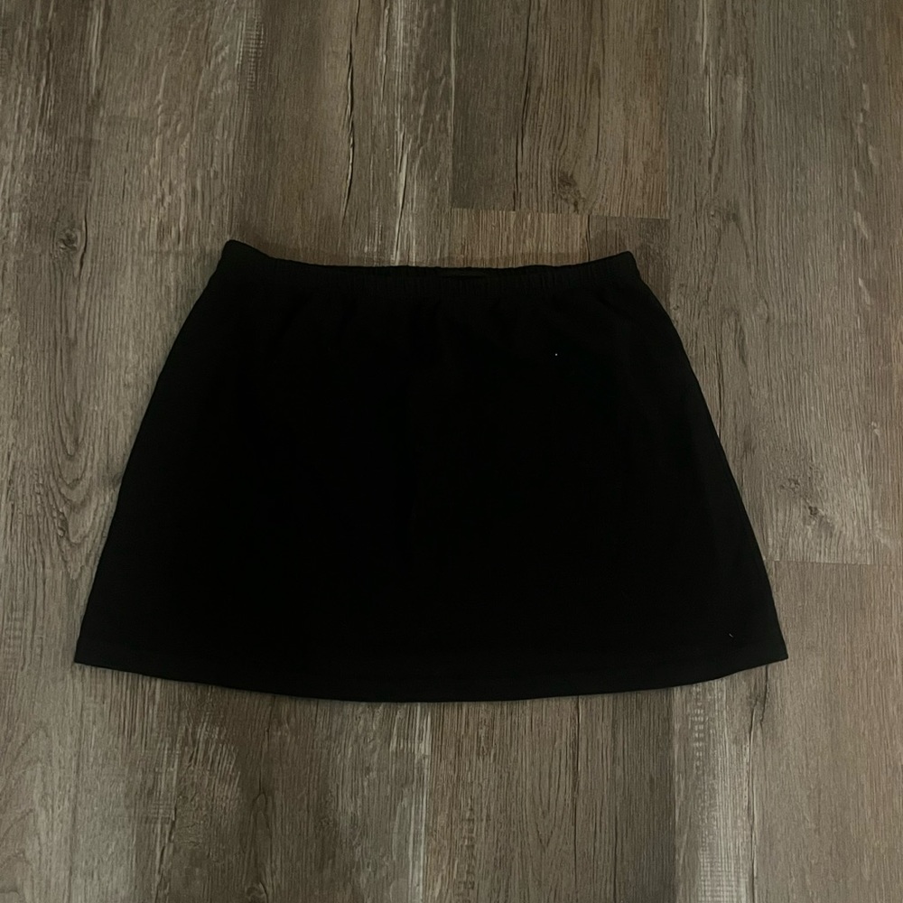 Brand new Brandy Melville black skirt